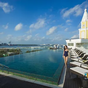 Fragrant Nature - A Five Star Classified Hotel